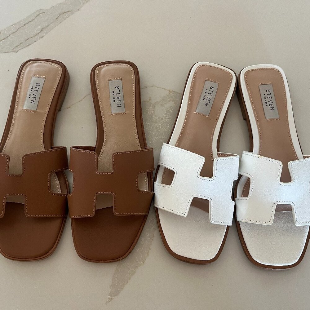 NWOT STEVEN BY STEVE MADDEN White and Tan sandals